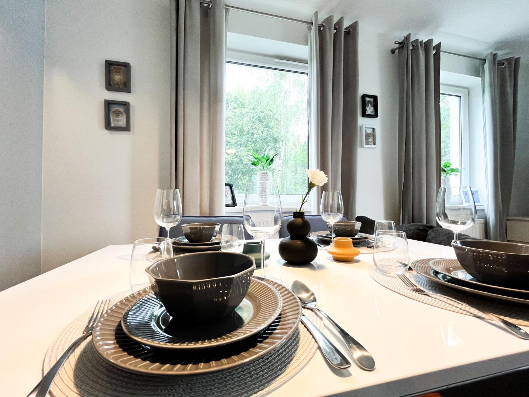 Walk To Park, Modern 2Bd Kitchen! Balcony, Parking Apartment Wroclaw Exterior photo