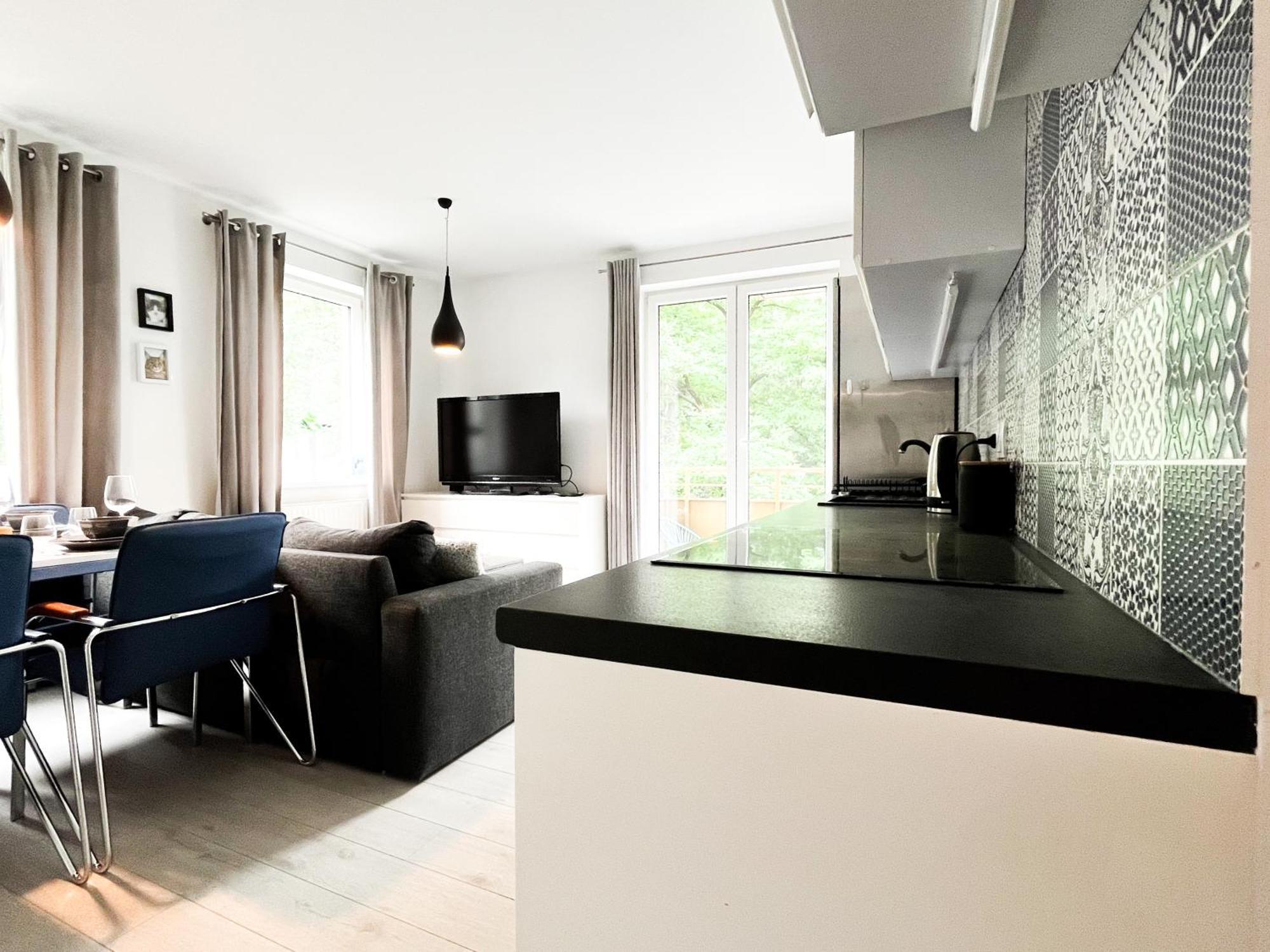 Walk To Park, Modern 2Bd Kitchen! Balcony, Parking Apartment Wroclaw Exterior photo
