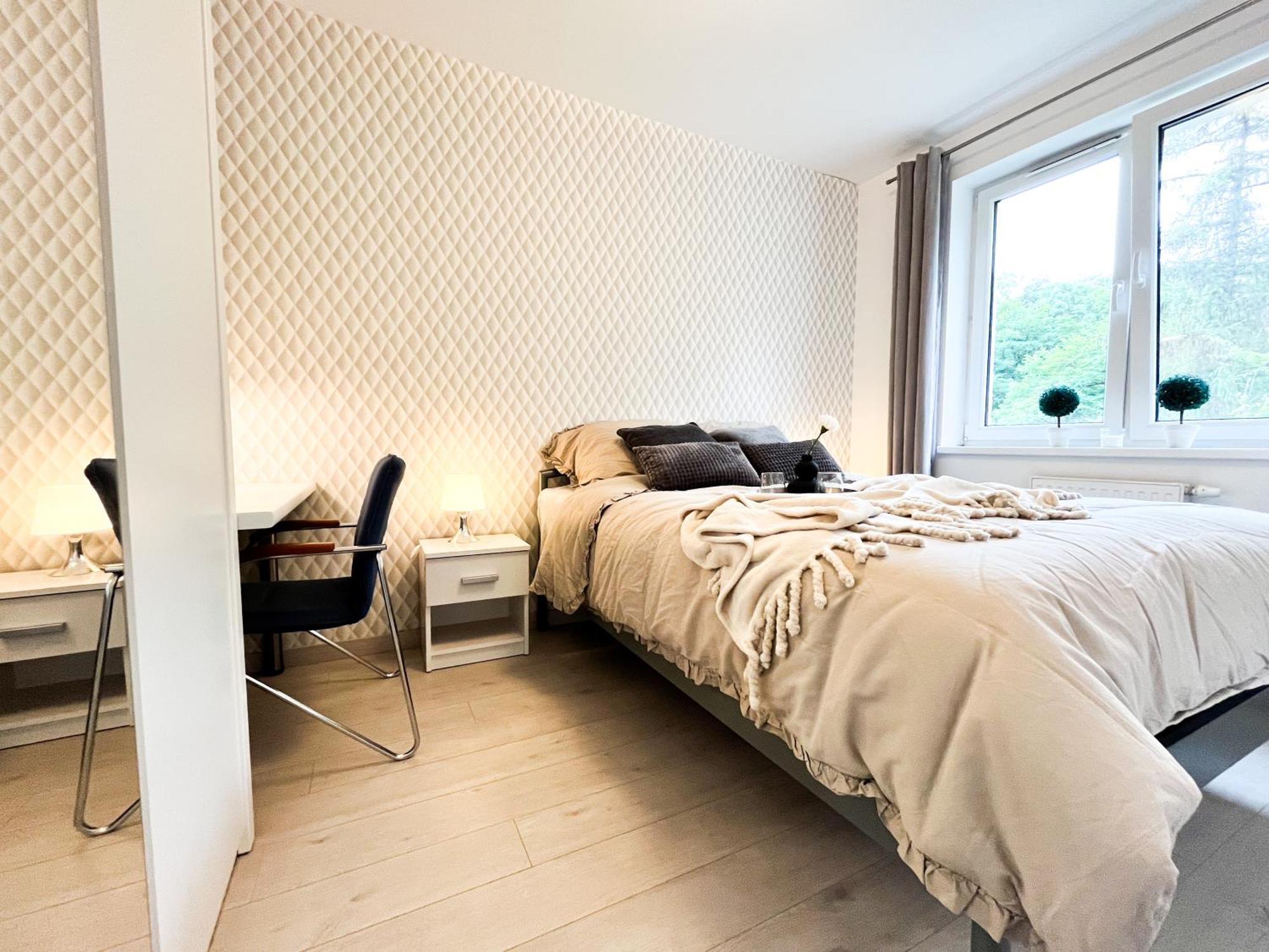 Walk To Park, Modern 2Bd Kitchen! Balcony, Parking Apartment Wroclaw Exterior photo